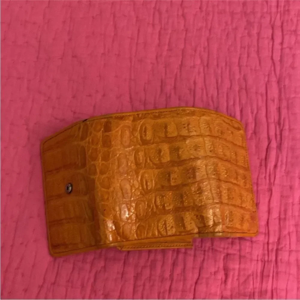 Byron New York genuine crocodile skin wallet